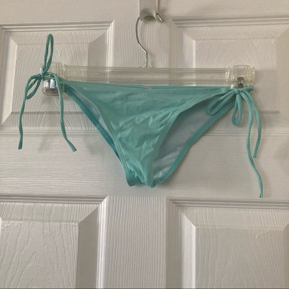 bikini bottom - Picture 6 of 6